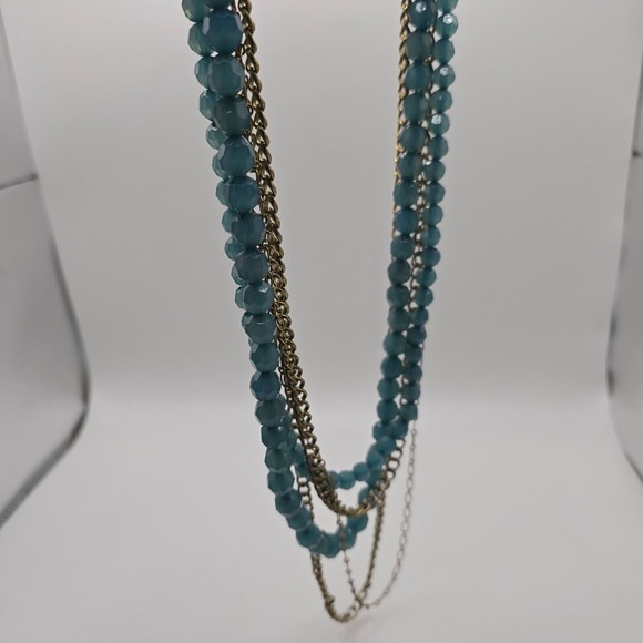 Vtg Multi-Strand Necklace‎ with Blue Faceted Beads and Gold-Tone Chains Jewelry - Picture 5 of 8